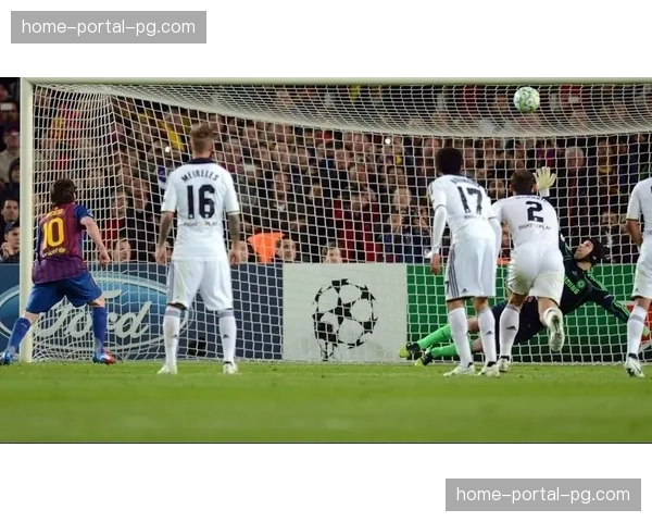 阿森纳点球大战淘汰巴萨,拉亚两度扑点,队史首次进四强